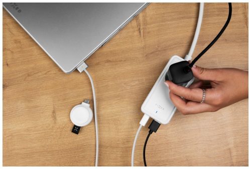 FIXED hálózati USB töltő, GaN III technológia, kimenetetk: 2 * USB-A QC3.0, 2 * USB-C PD3.0 65W , 1*220V, 3m kábel, fehér