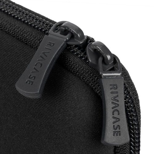 RivaCase 5123 Antishock MacBook sleeve 13,3" Black